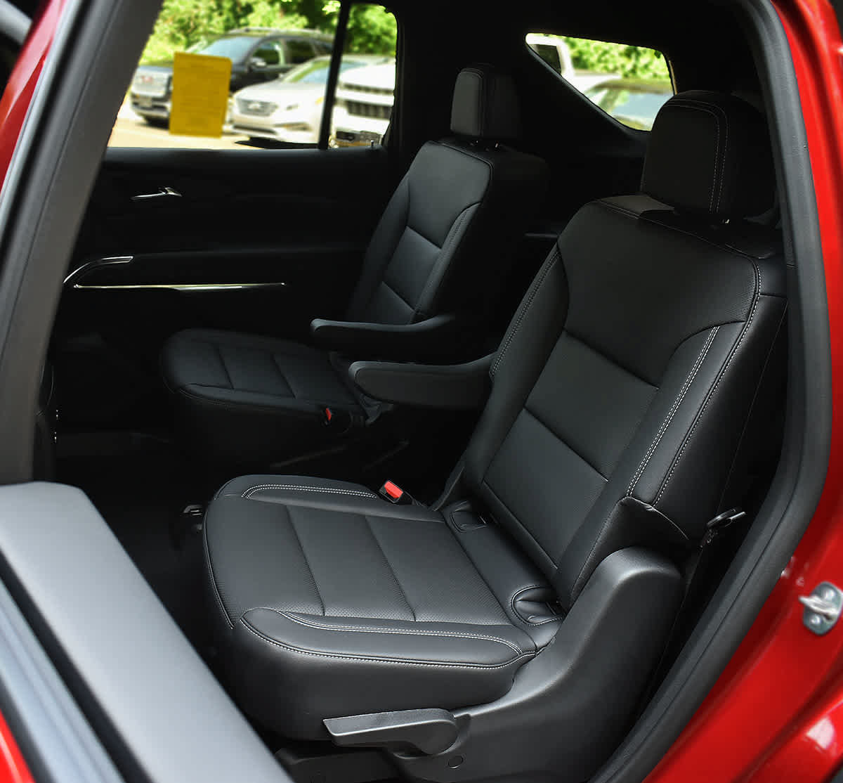 New 2026 Chevrolet Traverse Z71 AWD/4WD image 9