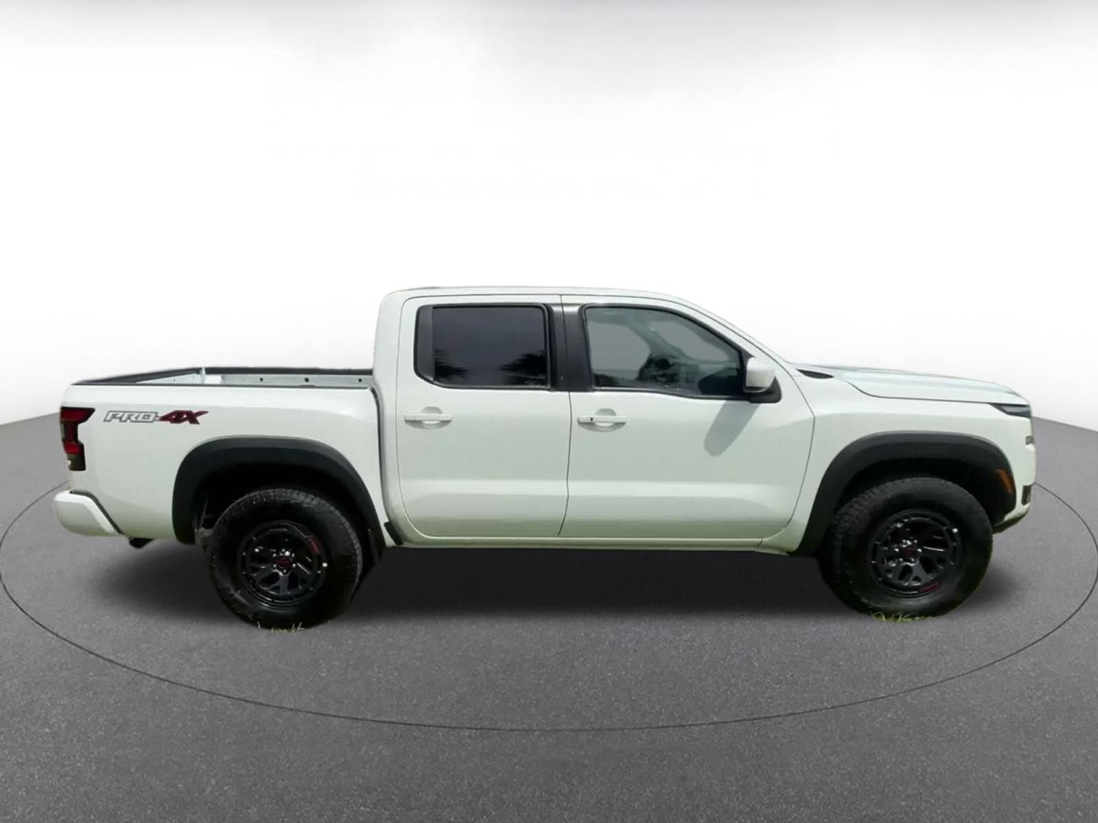 Used 2026 Nissan Frontier PRO-4X AWD/4WD image 15