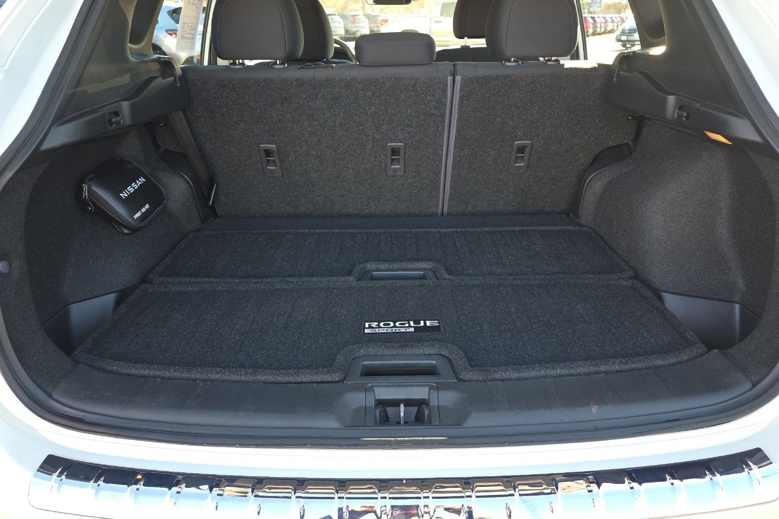 Used 2022 Nissan Rogue Sport SV image 15