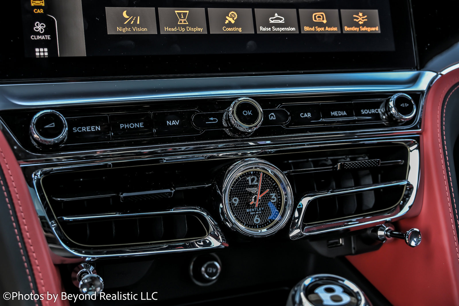 Used 2024 Bentley Flying Spur W12 image 43