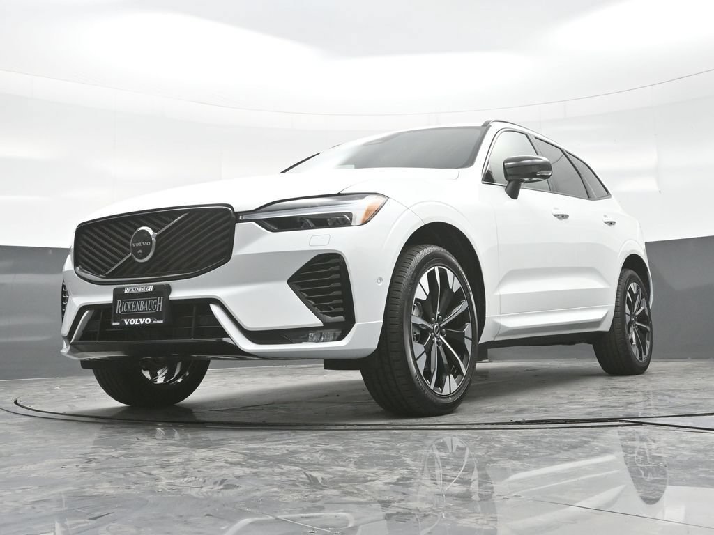 New 2026 Volvo XC60 B5 Plus w/ Protection Package Premier AWD/4WD image 24