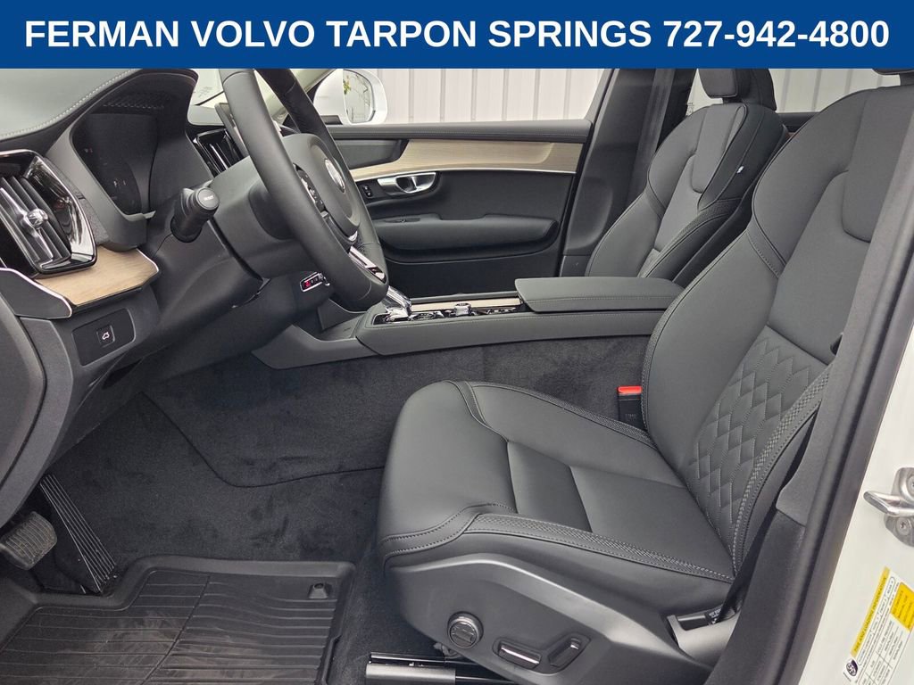 New 2026 Volvo XC90 B6 Plus w/ Protection Package Premier image 13