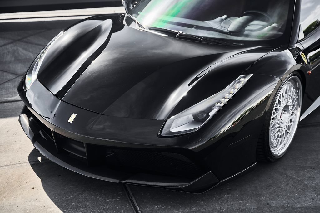 Used 2018 Ferrari 488 Spider RWD image 7