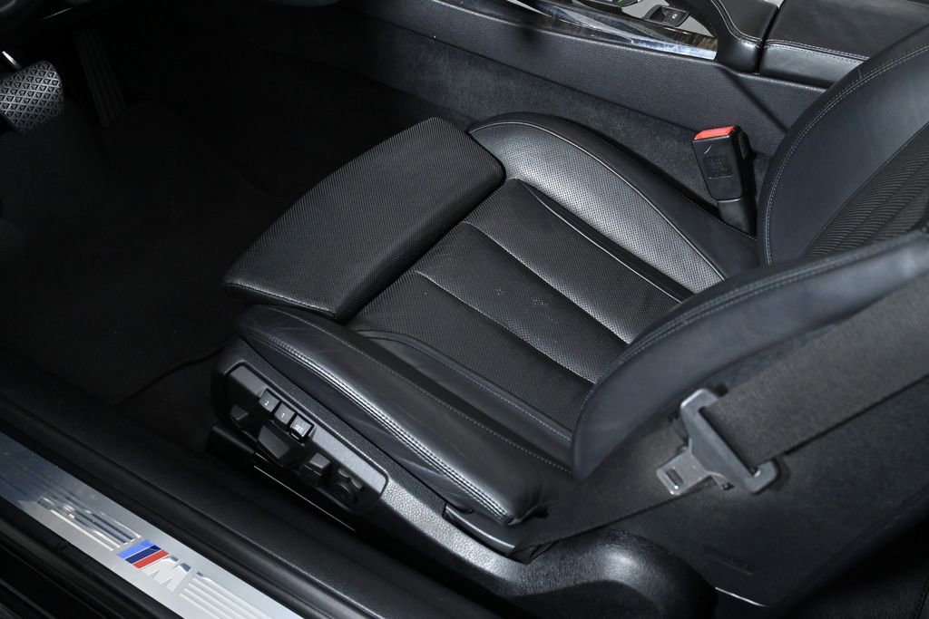 Used 2017 BMW 650i xDrive Convertible image 28