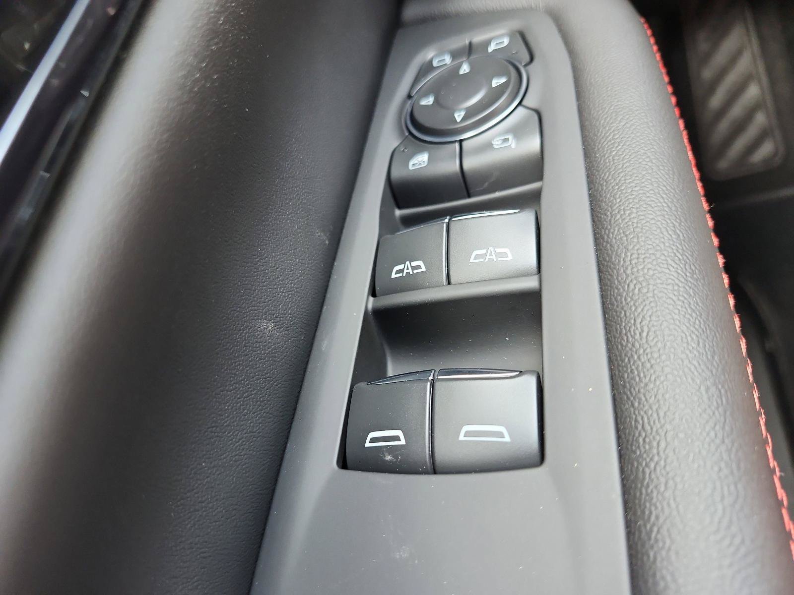 New 2026 GMC Yukon XL AT4 Ultimate AWD/4WD image 18