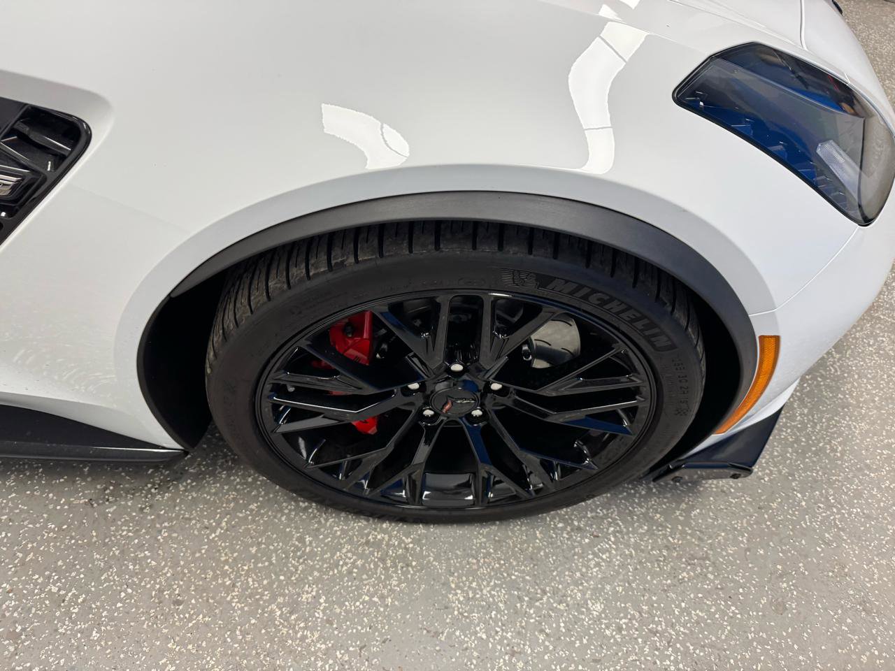 Used 2019 Chevrolet Corvette Z06 image 24