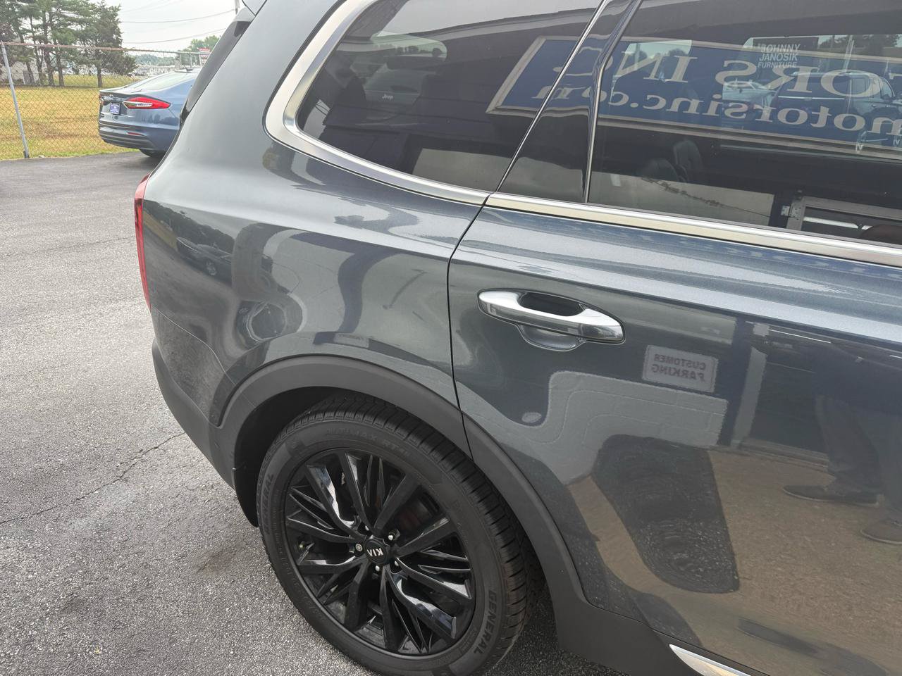 Used 2020 Kia Telluride SX w/ Towing Package AWD/4WD image 8