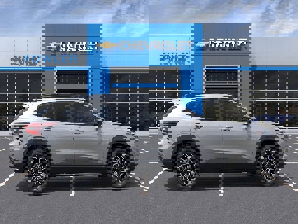 New 2026 Chevrolet Trax RS w/ Driver Confidence Package image 5