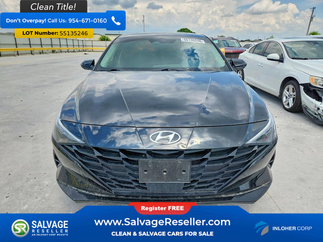 Used 2022 Hyundai Elantra SEL w/ Convenience Package FWD image 7