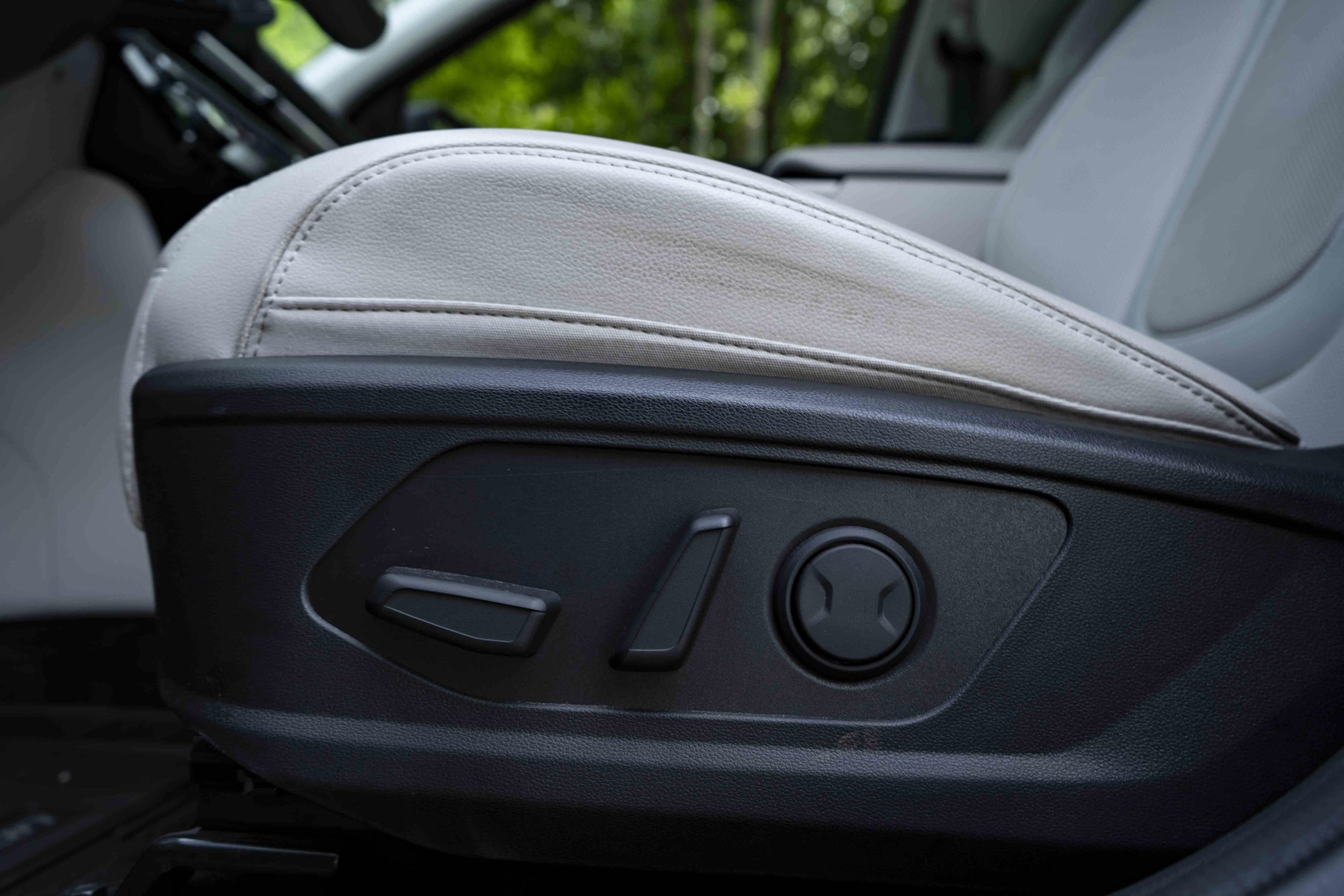 Used 2025 Hyundai Tucson Limited image 39