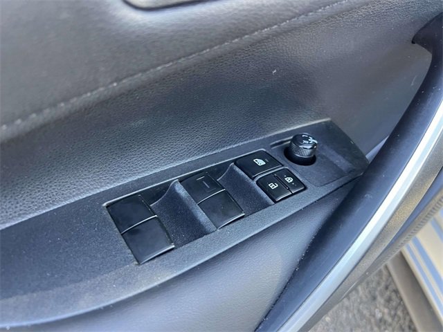 Used 2020 Toyota Corolla SE image 17
