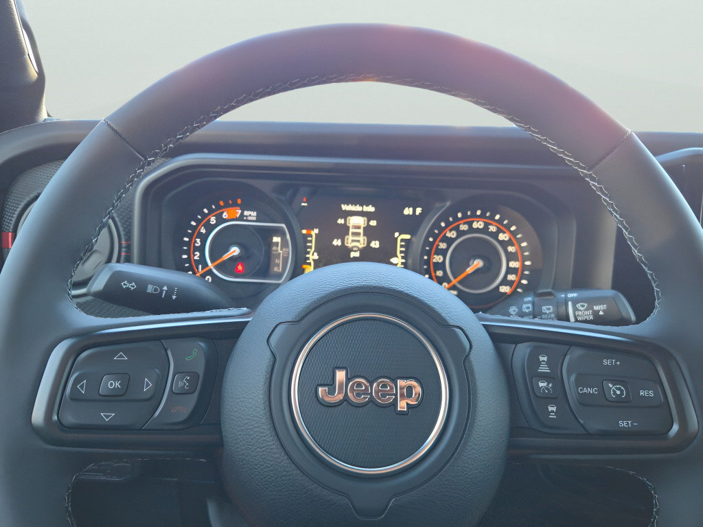 New 2027 Jeep Wrangler Unlimited Rubicon AWD/4WD image 34