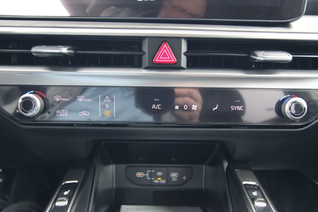 New 2026 Kia Sorento X-Line EX image 31