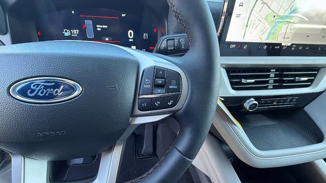 New 2026 Ford Explorer Active w/ Active Comfort Package image 28