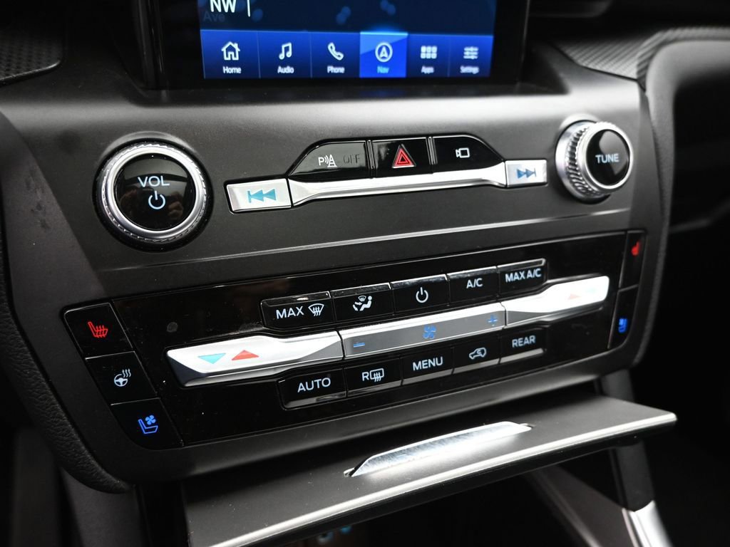 Used 2020 Ford Explorer ST w/ Premium Technology Package image 18