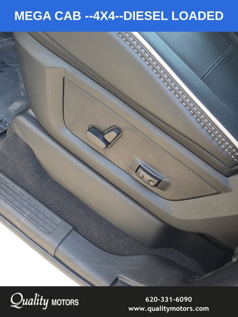 New 2026 RAM 2500 Laramie AWD/4WD image 10