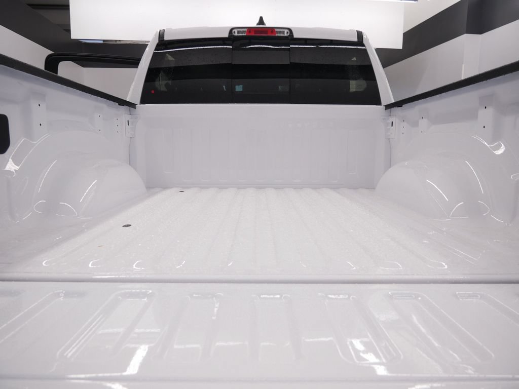 New 2026 RAM 1500 Laramie w/ Night Edition AWD/4WD image 15