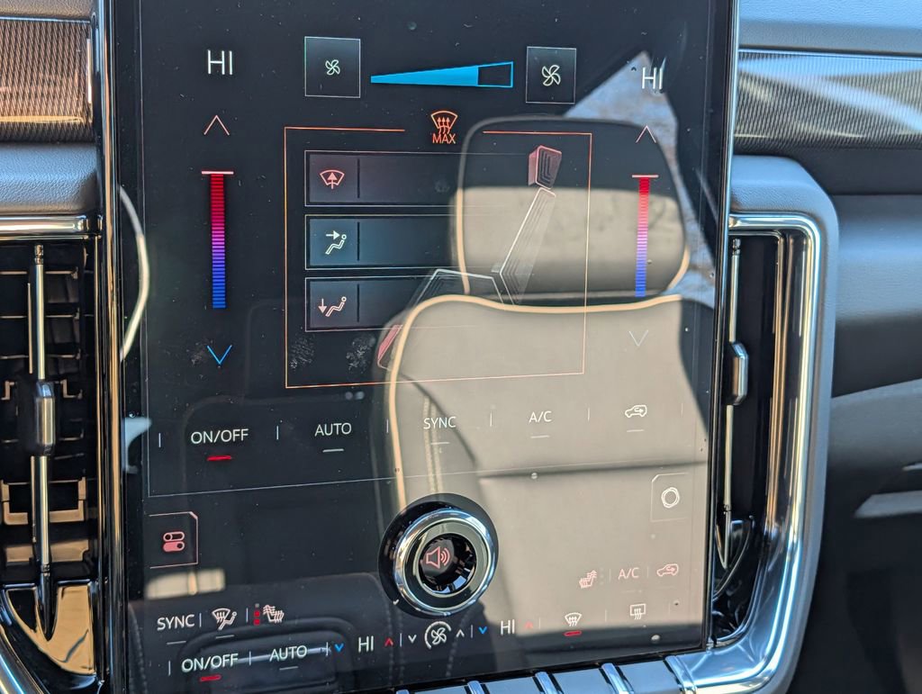 New 2026 GMC Yukon XL Elevation image 53