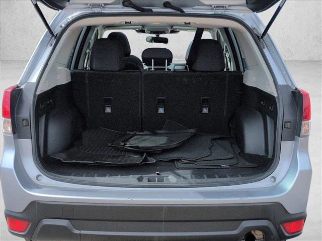 Used 2023 Subaru Forester Premium image 6