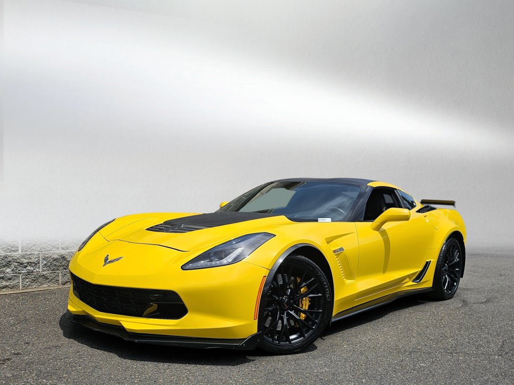 Used 2016 Chevrolet Corvette Z06 w/ 3LZ Preferred Equipment Group RWD image 1