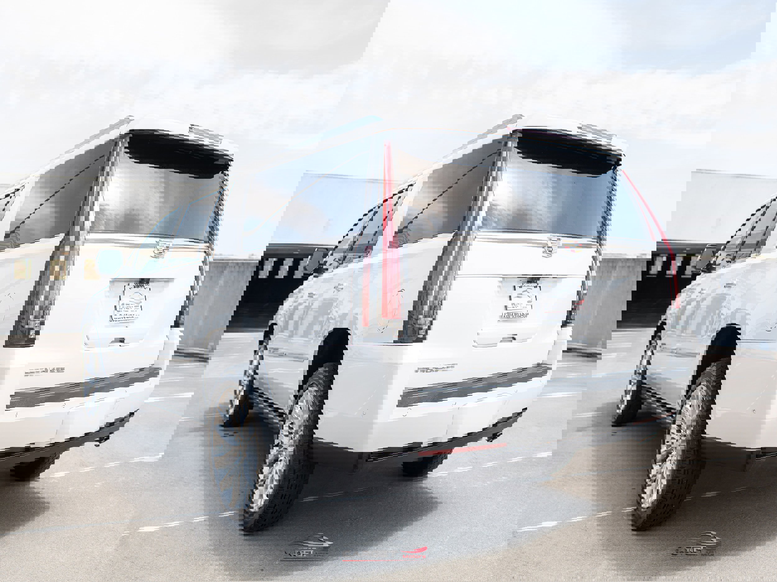 Used 2020 Cadillac Escalade ESV Premium Luxury image 5