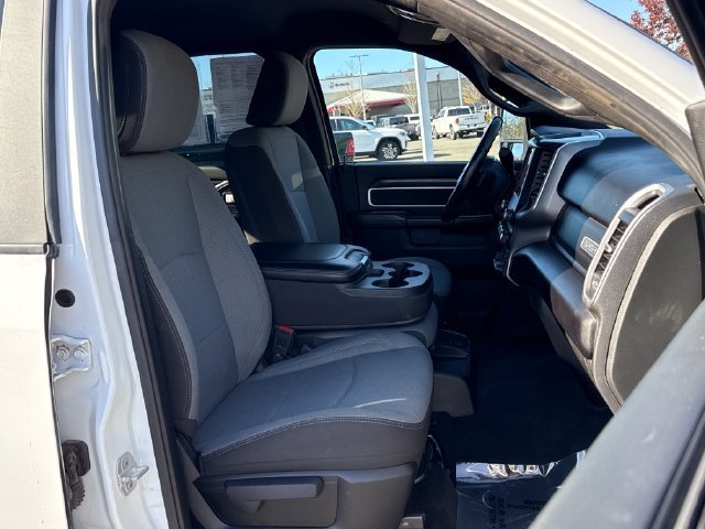 Used 2024 RAM 2500 Big Horn AWD/4WD image 23