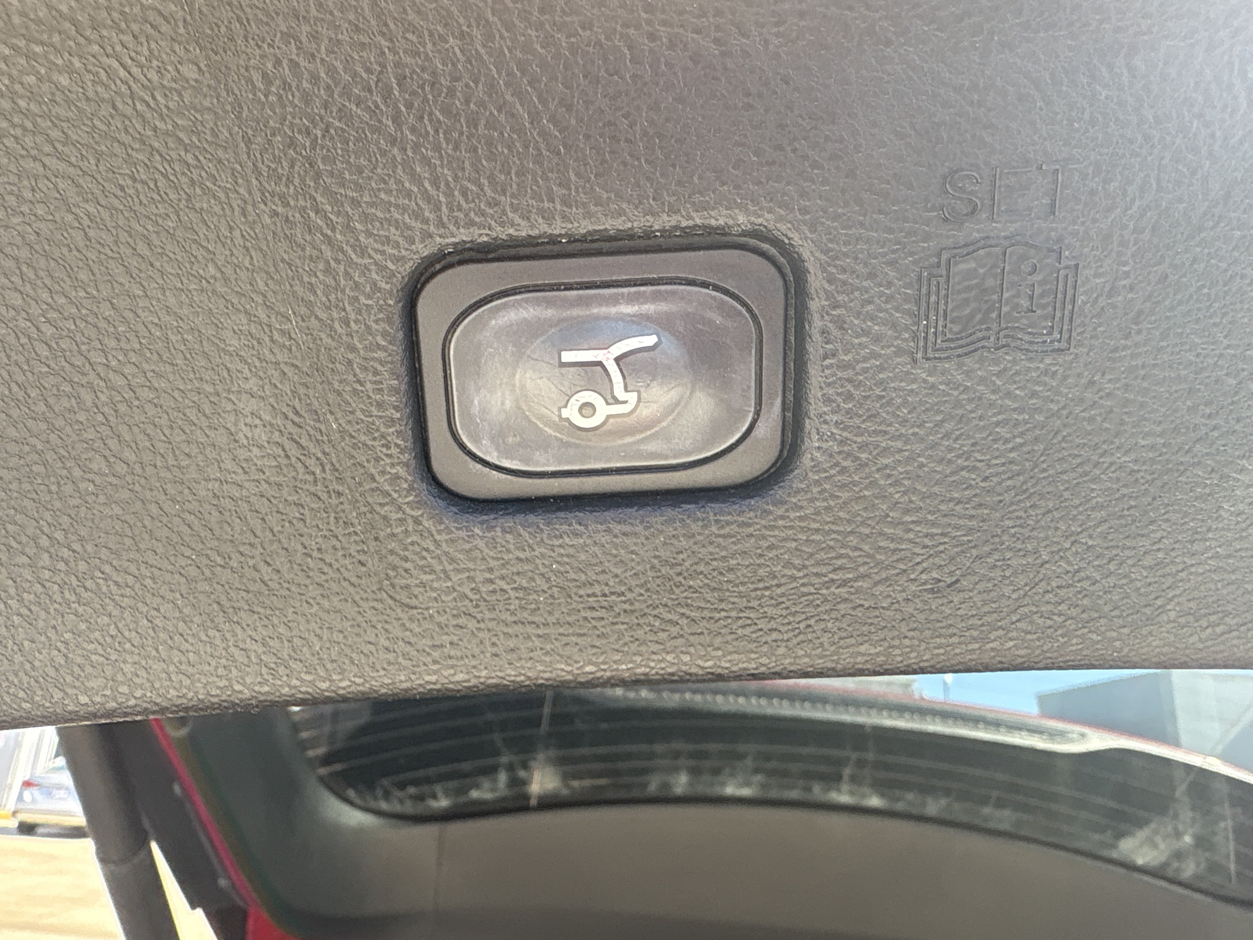 Used 2022 Ford Edge SEL w/ Convenience Package AWD/4WD image 12