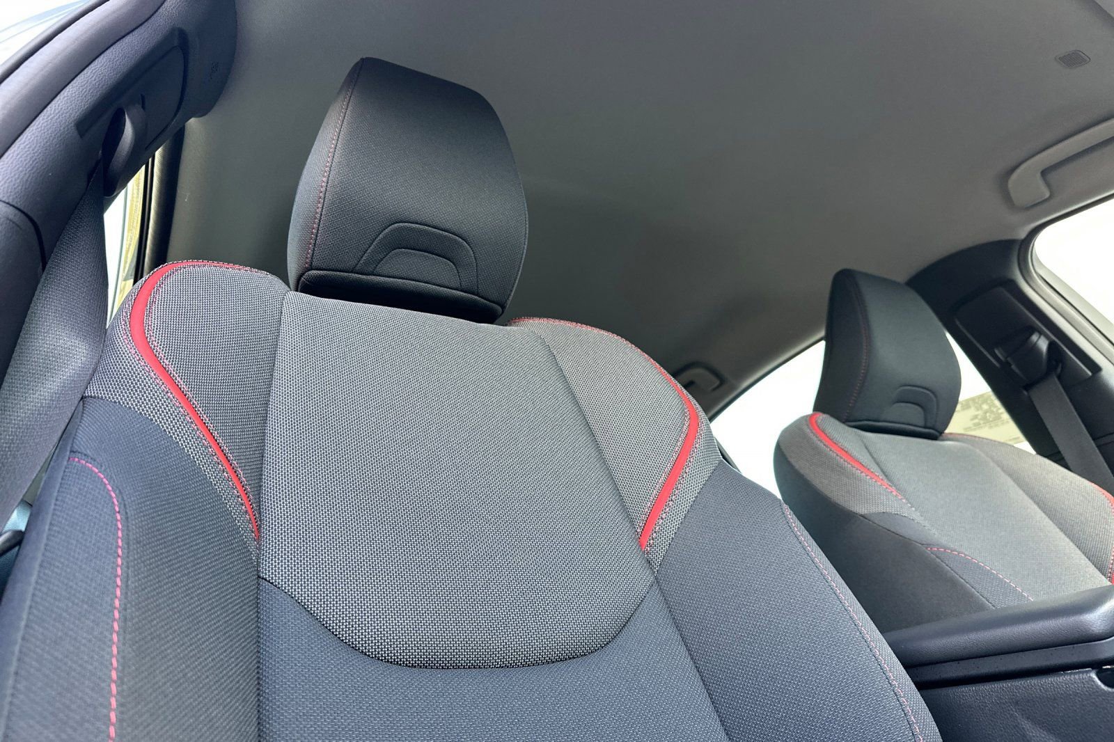 Used 2026 Toyota Prius Plug-In Hybrid image 17