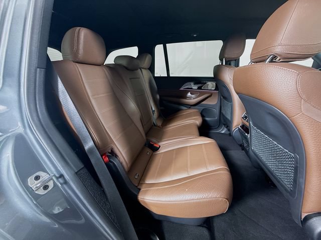 Used 2024 Mercedes-Benz GLS 450 4MATIC image 30