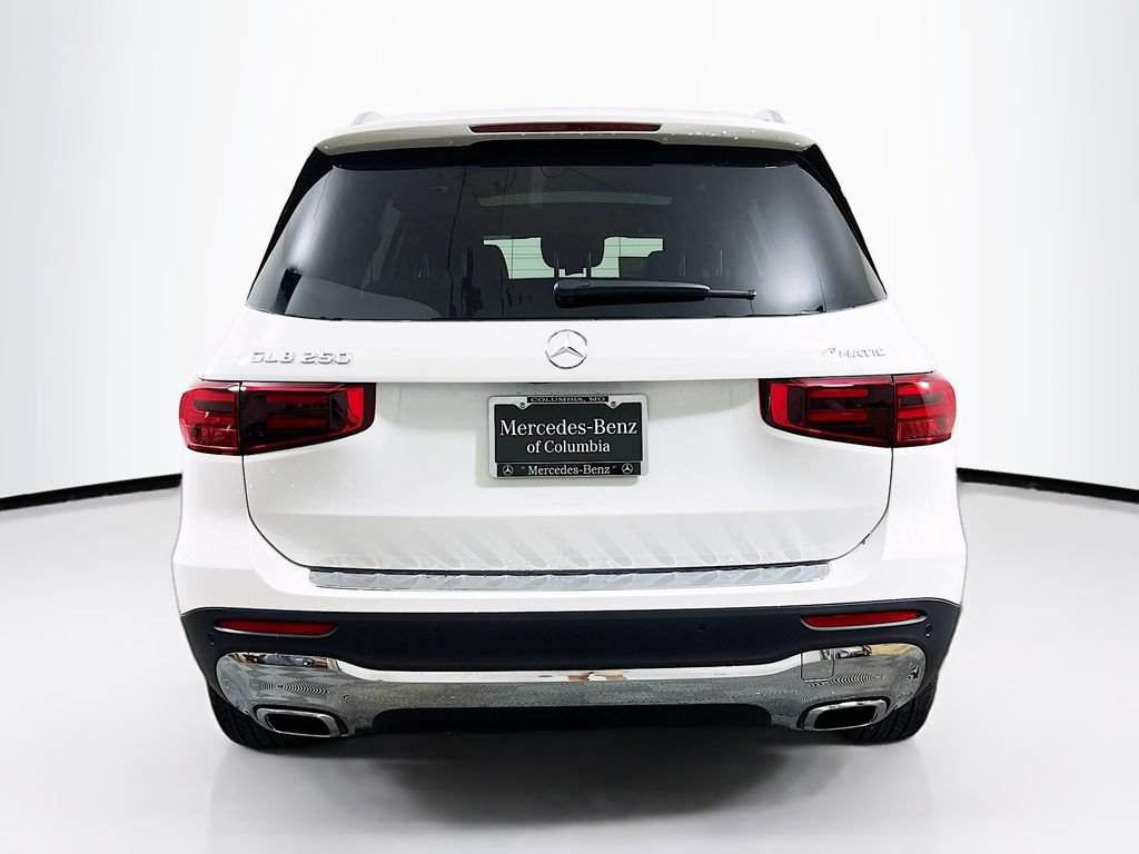 New 2026 Mercedes-Benz GLB 250 4MATIC image 6