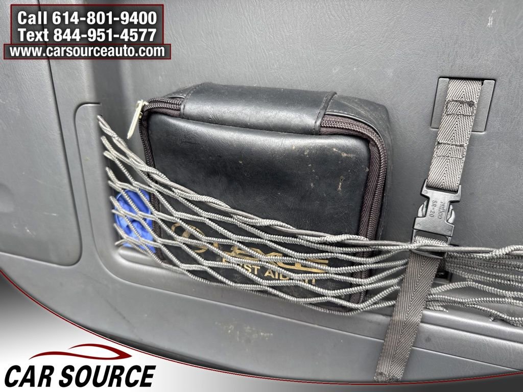 Used 2003 Lexus GX 470 image 32