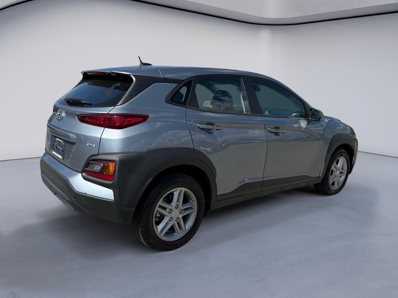 Used 2021 Hyundai Kona SE AWD/4WD image 5