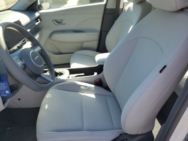 New 2027 Hyundai Kona SE AWD/4WD image 16