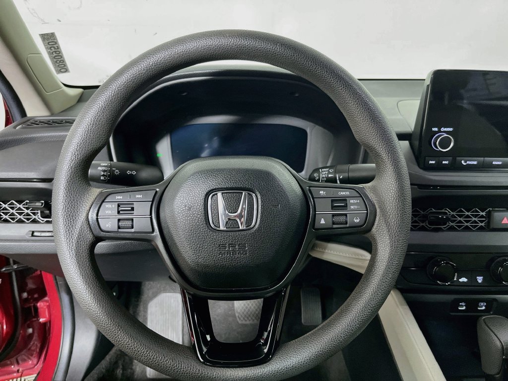 Used 2025 Honda Accord LX image 15