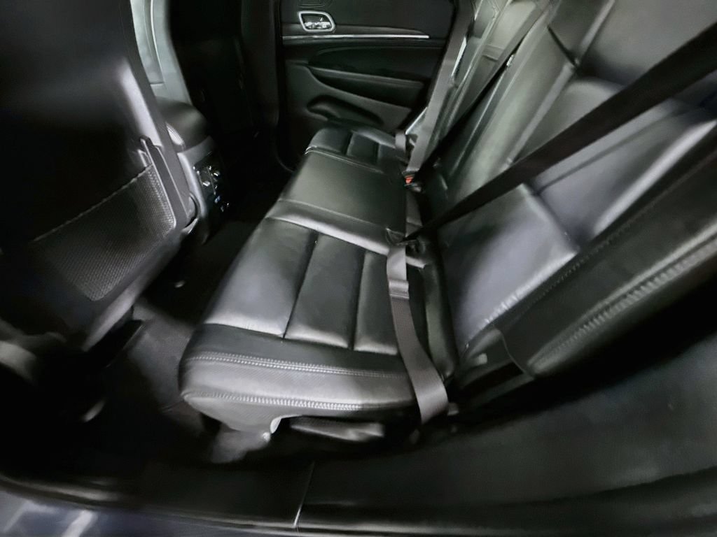 Used 2019 Jeep Grand Cherokee Limited AWD/4WD image 30