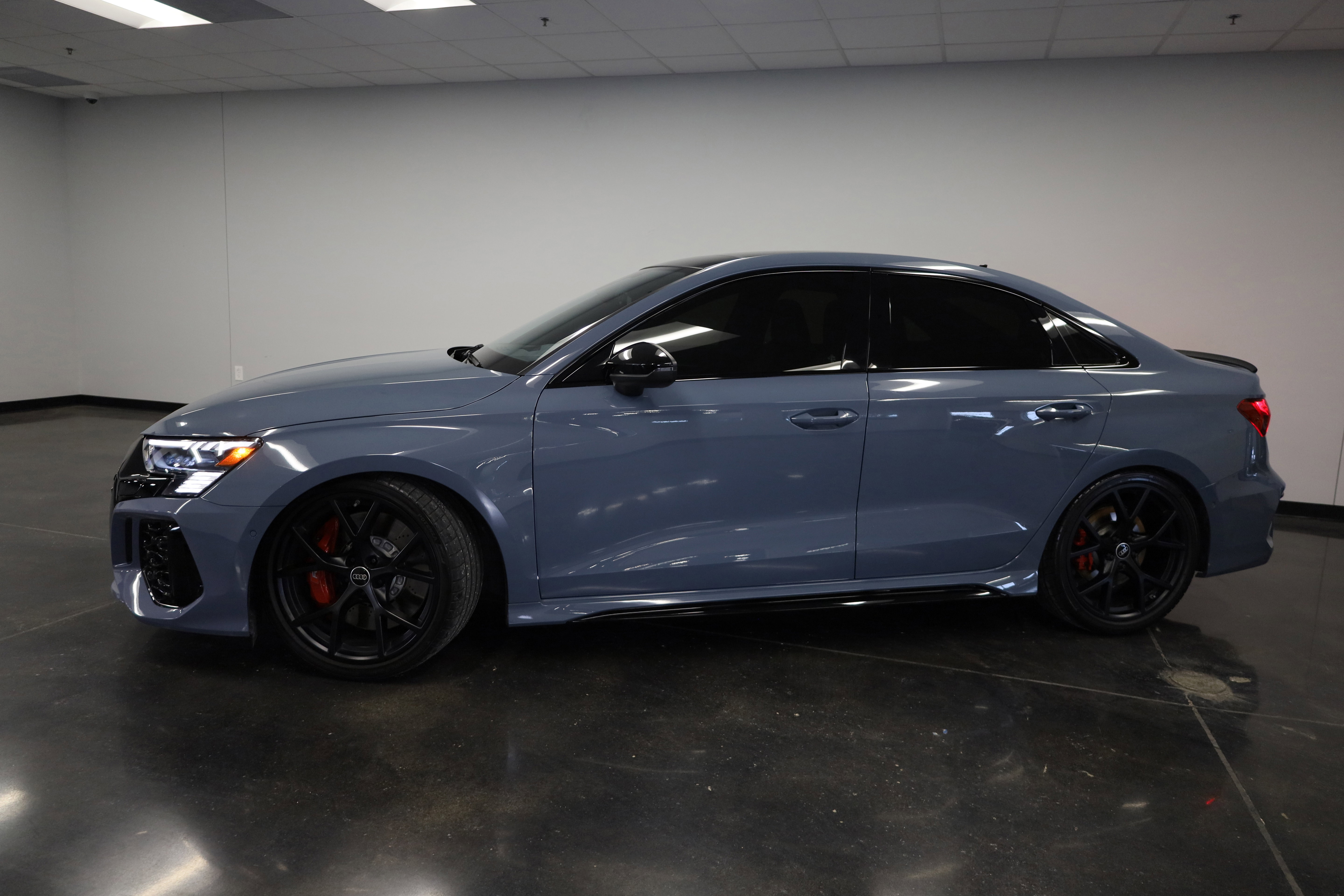 Used 2023 Audi RS 3 w/ RS Technology Package image 8