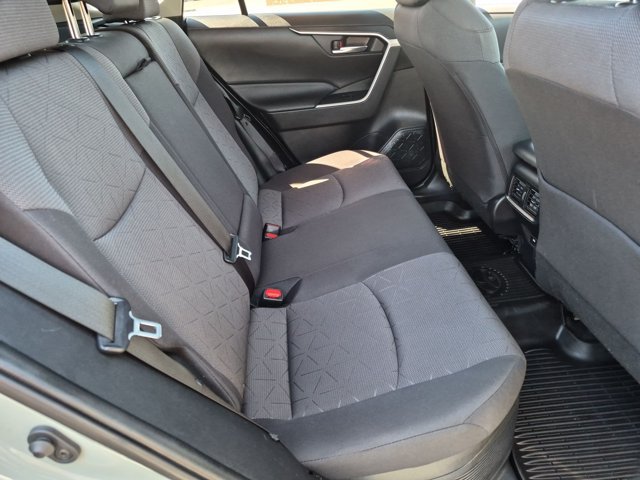 Used 2021 Toyota RAV4 XLE w/ Convenience Package AWD/4WD image 21