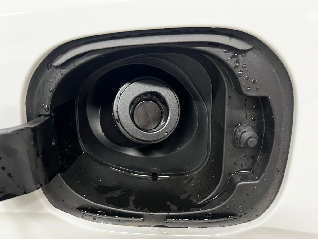 New 2026 Chevrolet Trax LT w/ Sunroof Package image 31