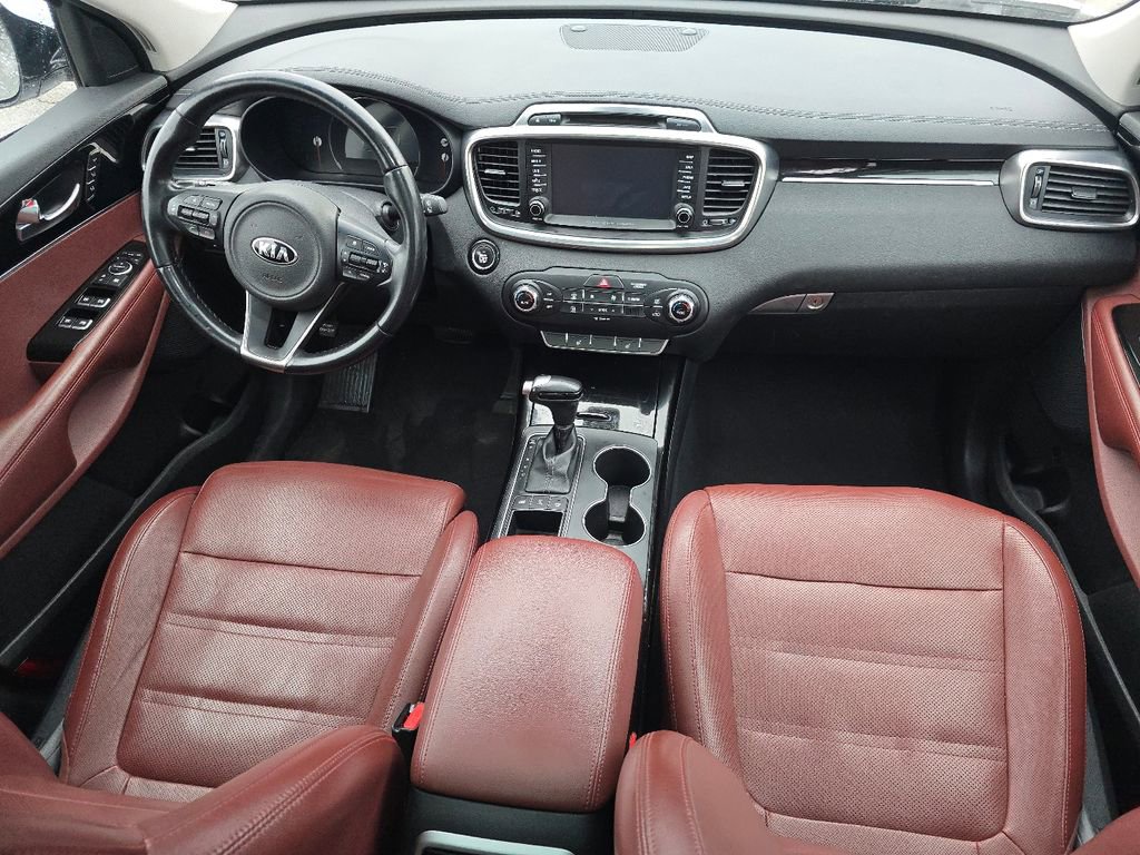 Used 2018 Kia Sorento SX image 21
