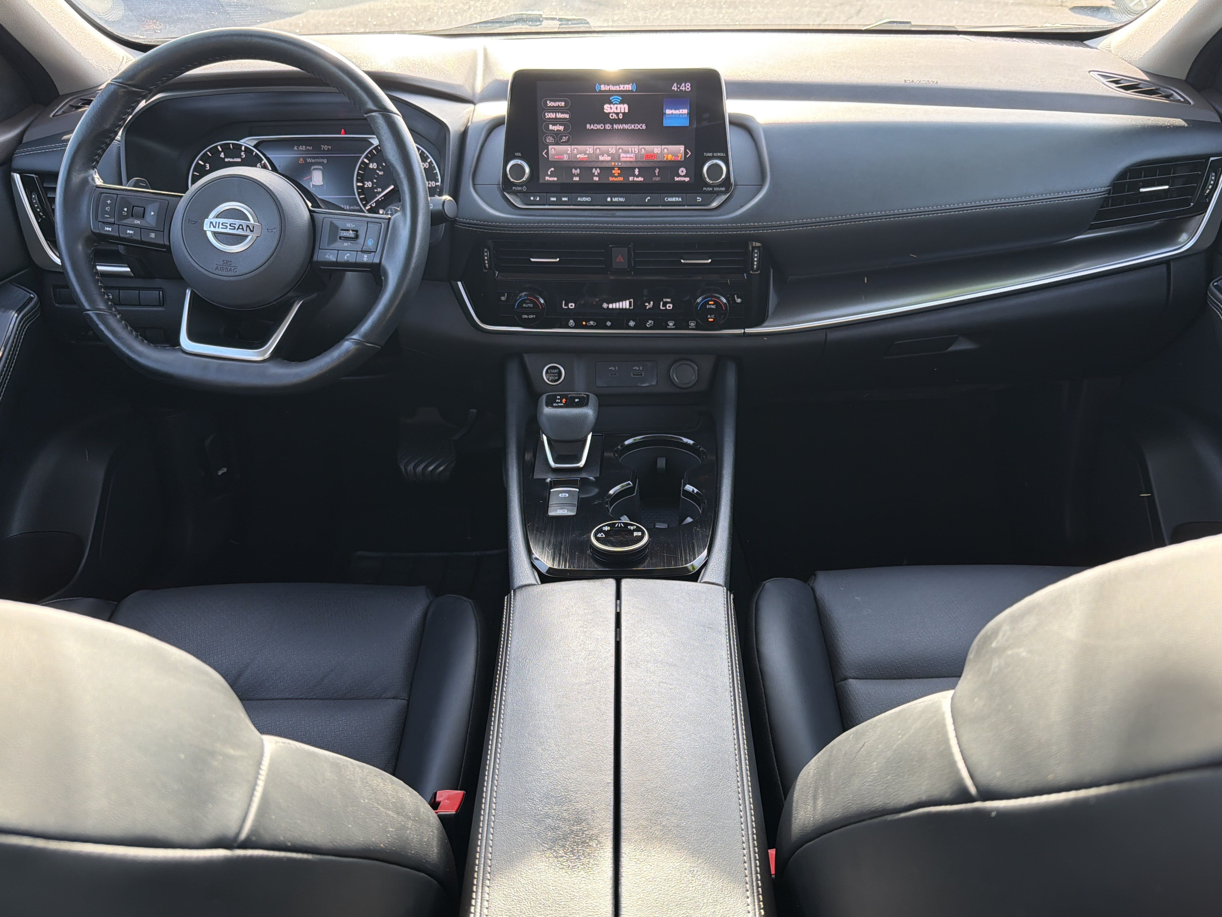 Used 2021 Nissan Rogue SV w/ Premium Package AWD/4WD image 4