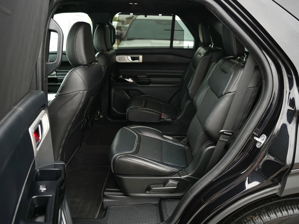 Used 2022 Ford Explorer ST w/ Equipment Group 401A image 28