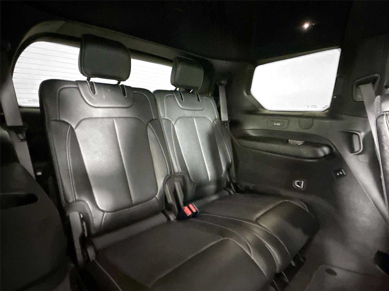 Used 2022 Jeep Grand Cherokee L Overland w/ MOPAR Finishing Package AWD/4WD image 41