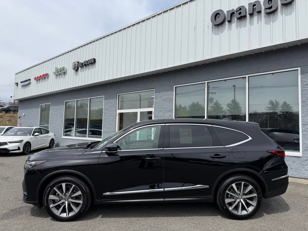 Used 2025 Acura MDX w/ Technology Package AWD/4WD image 4