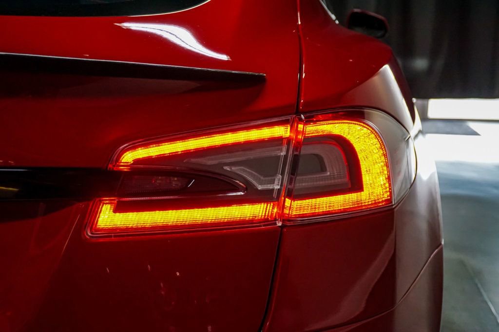 Used 2022 Tesla Model S Standard Range AWD/4WD image 70