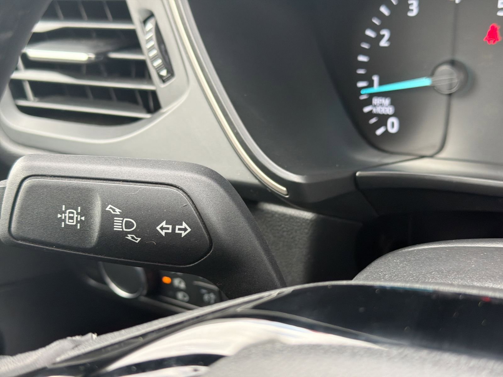 Used 2022 Ford Escape SE w/ Convenience Package AWD/4WD image 31
