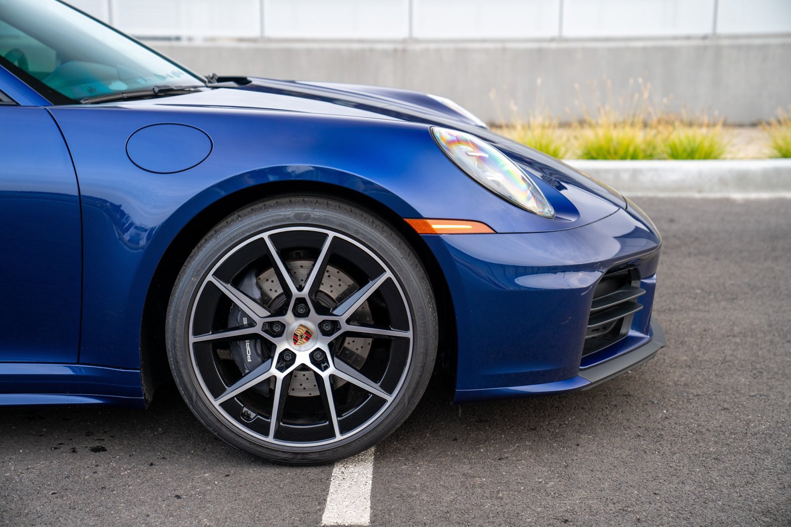 Certified 2025 Porsche 911 Carrera T RWD image 9