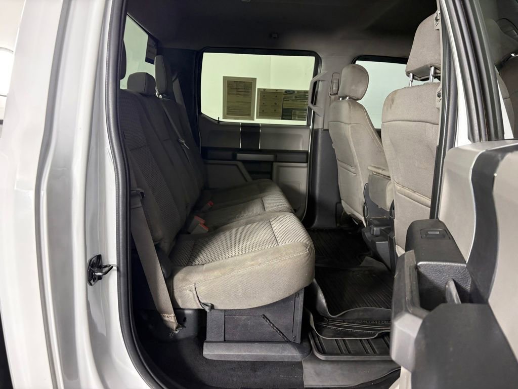 Certified 2019 Ford F250 XLT w/ Snow Plow Prep Package image 32