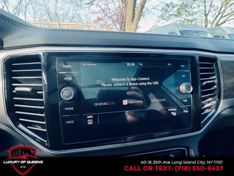 Used 2018 Volkswagen Atlas SEL Premium AWD/4WD image 16