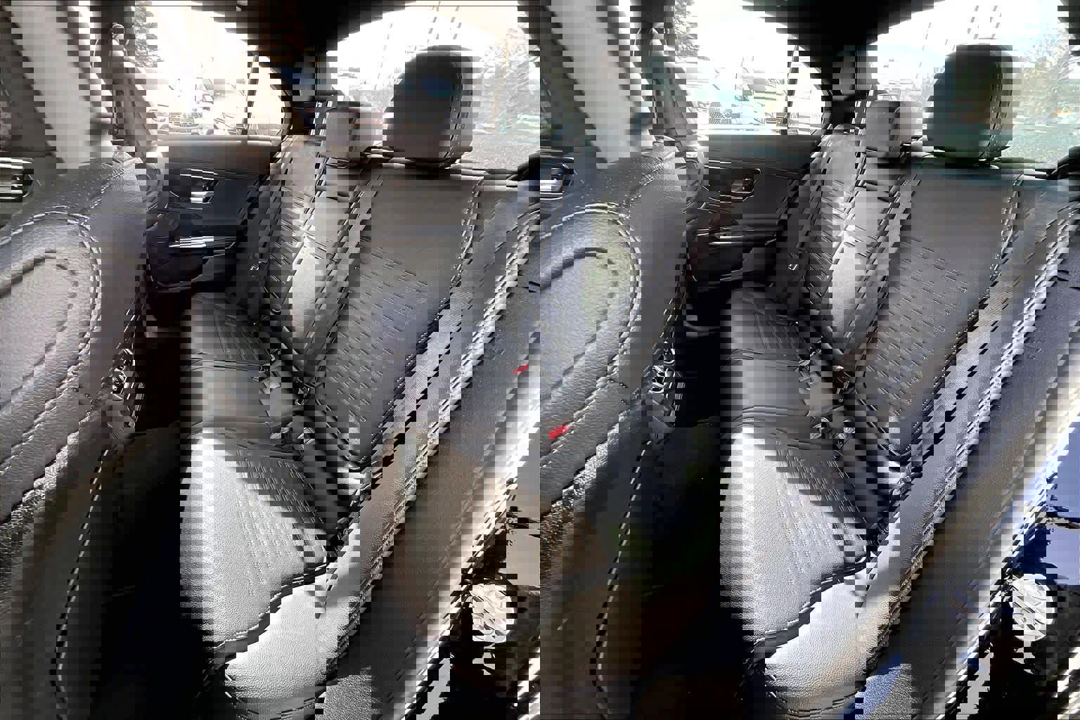 Used 2023 Mercedes-Benz C 300 4MATIC Sedan image 20