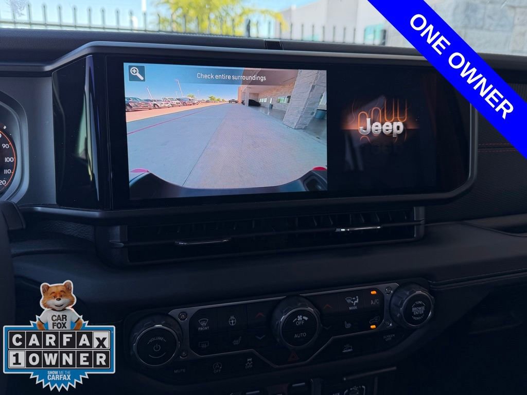 Used 2025 Jeep Gladiator Rubicon w/ Convenience Group image 7